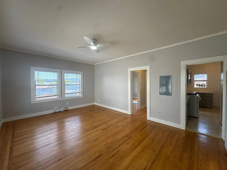 1571 Pacific Ave — Photo 2