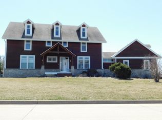 11720 NW Oaktree Dr, Grimes, IA 50111