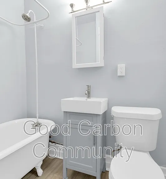 131 Allen St #5 — Photo 10
