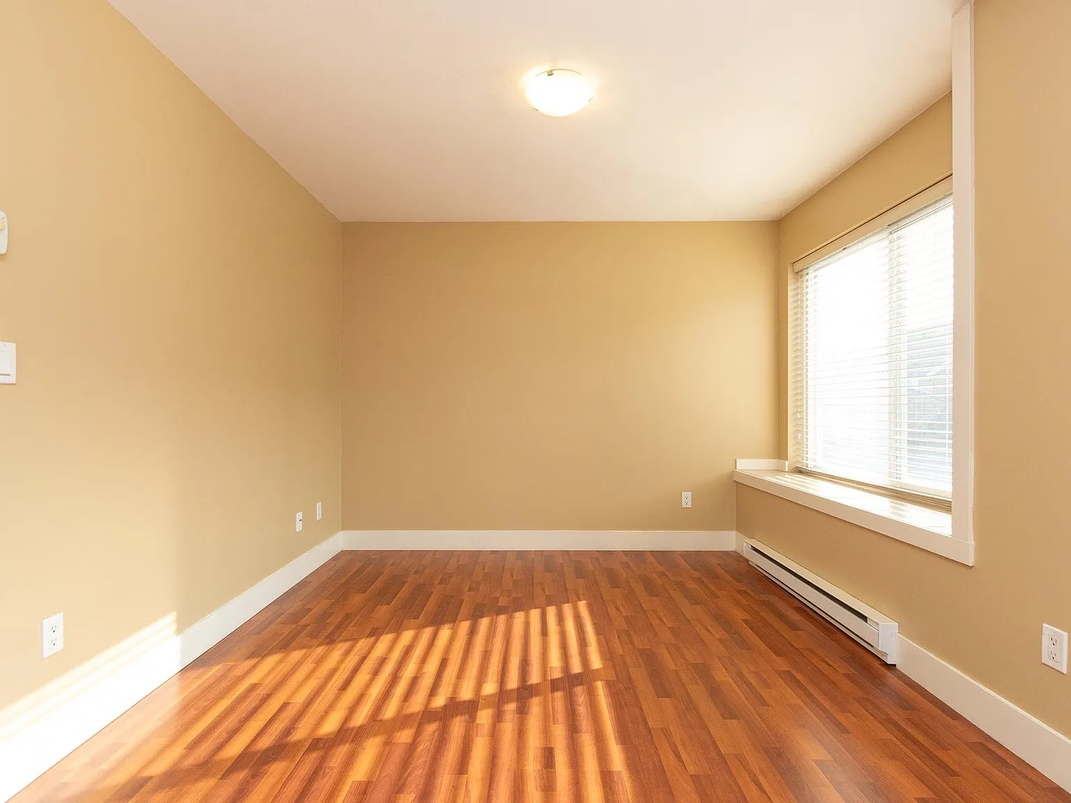 1 bed, 600 sqft, $1,400 — Photo 4
