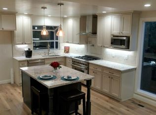 2632 Appaloosa Trl, Pinole, CA 94564