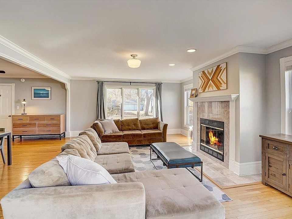 1st image of 3759 Brunswick Ave S