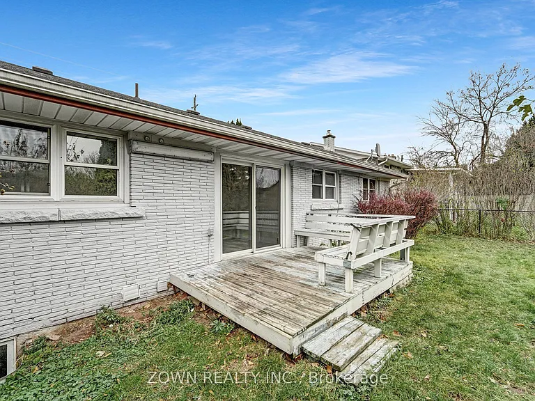 5866 Valley Way #MAIN LEVEL — Photo 16