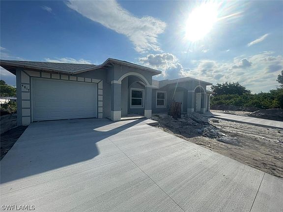 3rd image of 4817/4819 29th St SW