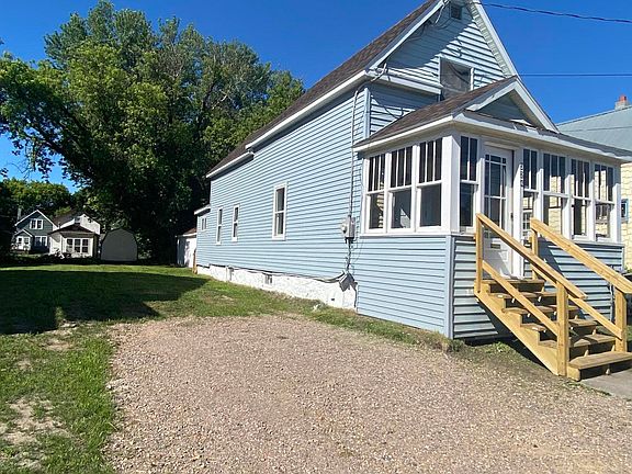 2nd image of 324 Hursley St