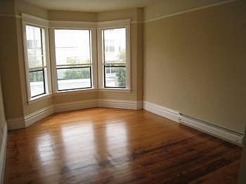 5th image of 580 Cole St