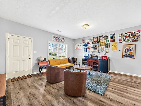 5th image of 2506 Randell St