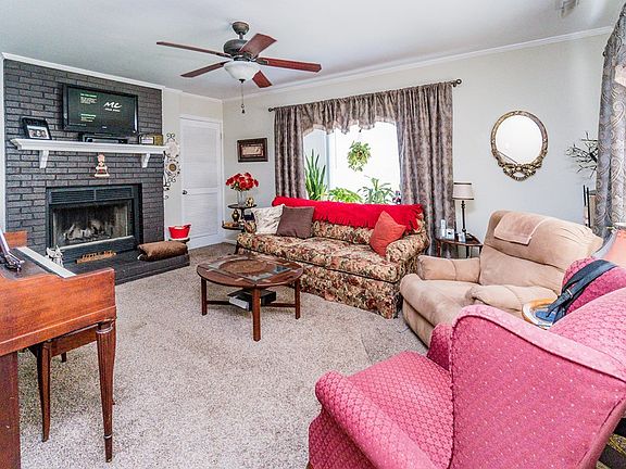 2nd image of 100 Piedmont Ct