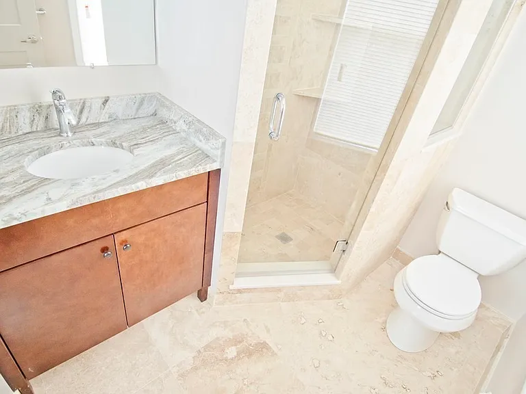 48 Saint Margaret St #48 — Photo 14
