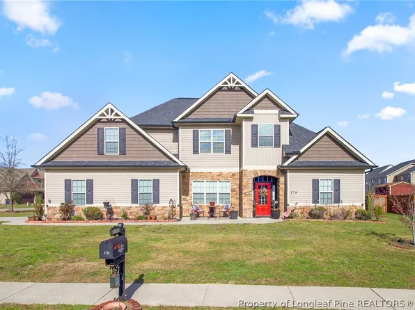 176 Wexford St, Raeford, NC 28376