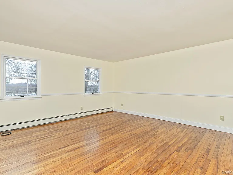 451 River Rd — Photo 18