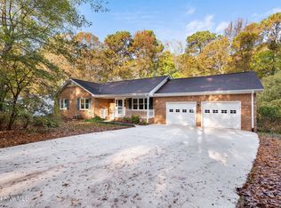 1408 Andersonwood Dr, Fuquay Varina, NC 27526