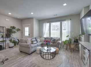 1013 Henley Ln, Gallatin, TN 37066