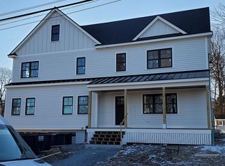 4 Rose Ln, Stoneham, MA 02180