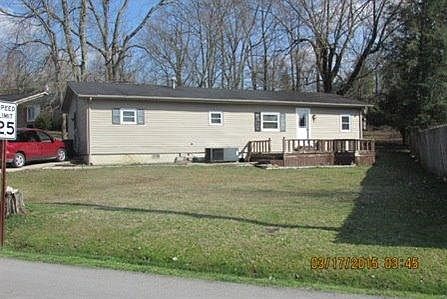 1st image of 222 Clark Dr