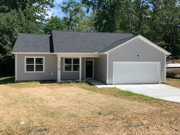 13911 Stillwood Pl, Matthews, NC 28105
