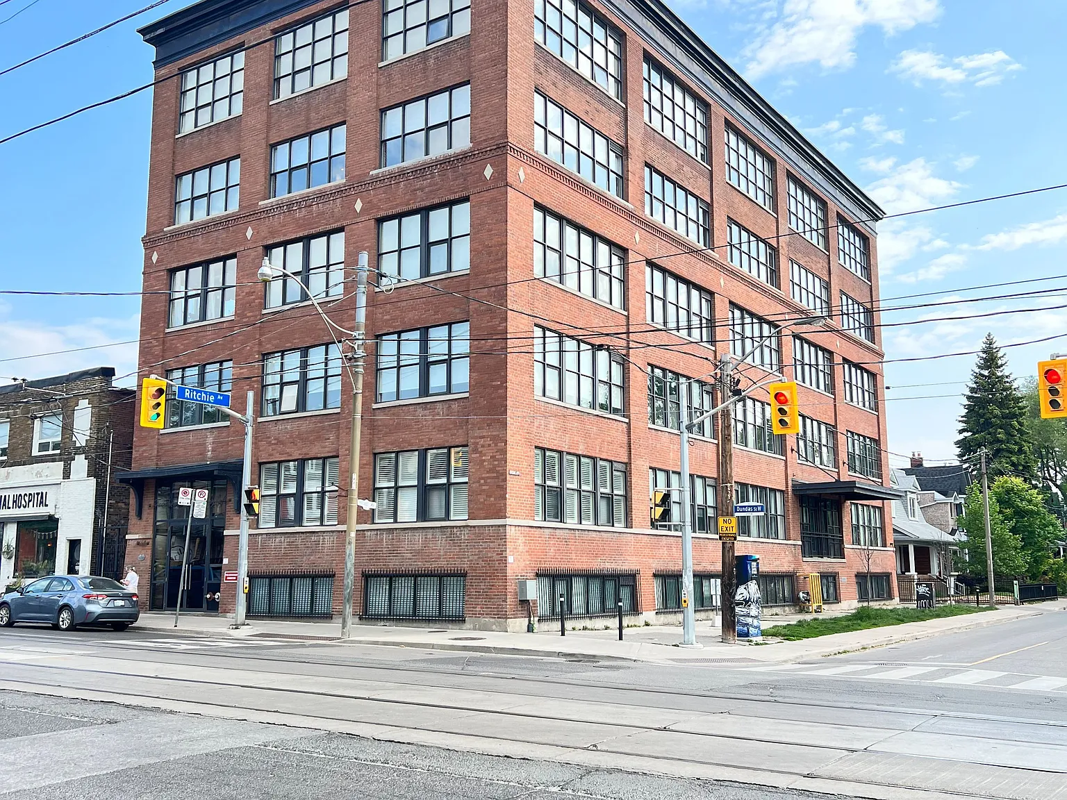 1 bed, $2,600 — Photo 1