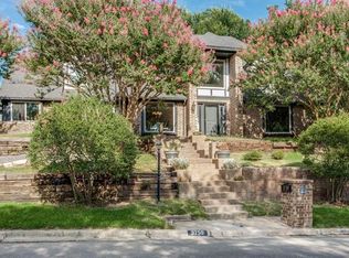 3759 Hollow Creek Rd, Benbrook, TX 76116