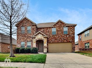 1417 Castle Creek Dr, Little Elm, TX 75068