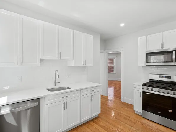 68 Bakersfield St, Dorchester, MA