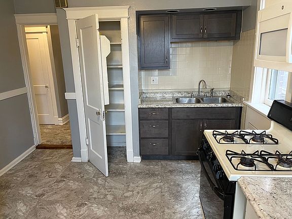 5th image of 5847 Goener Ave #1F
