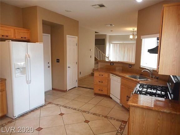 5th image of 11100 Arcadia Sunrise Dr