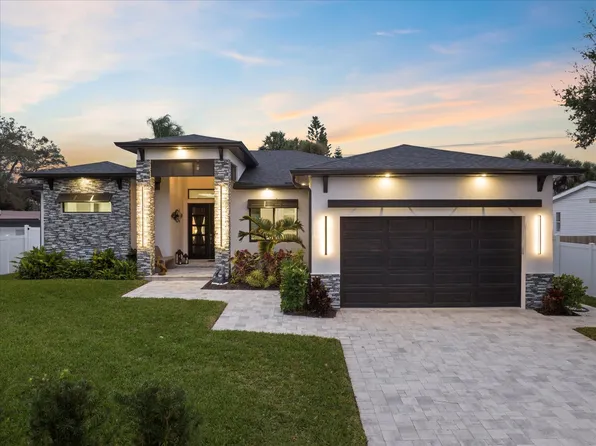 805 Padua Ct, Nokomis, FL 34275