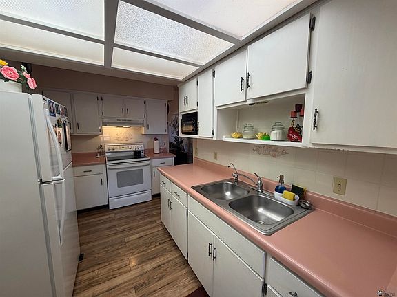 5th image of 1651 E Udall Ln