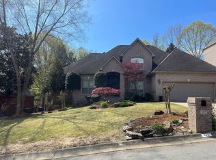 112 Village Creek Ct, N Little Rock, AR 72116