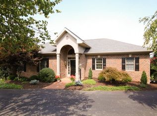 4140 Lucy Long Dr, Harrisonburg, VA 22801