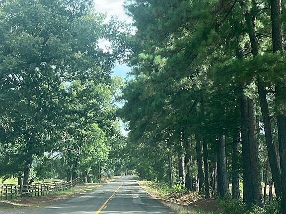4th image of 1310 Highway 476