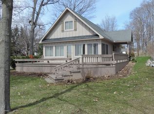 14072 Iyopawa Island Rd, Coldwater, MI 49036