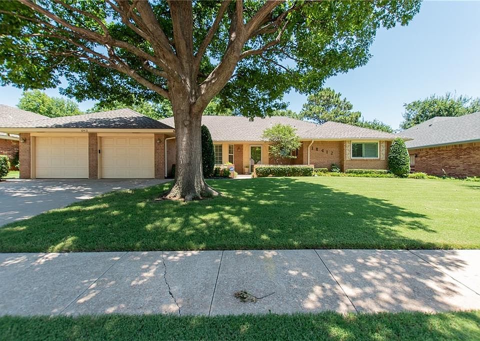 1st image of 10412 Charwood Ct