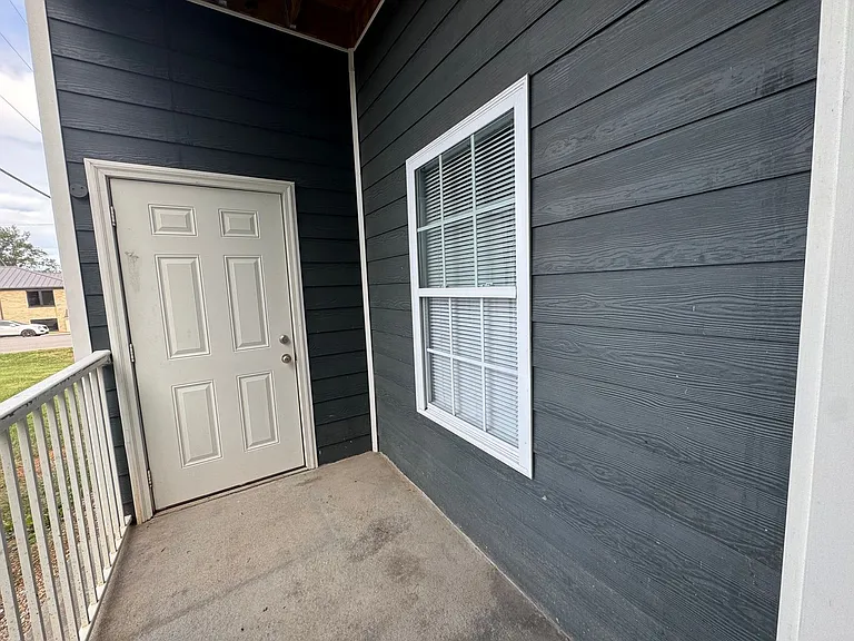 1703 Patrick Way — Photo 12
