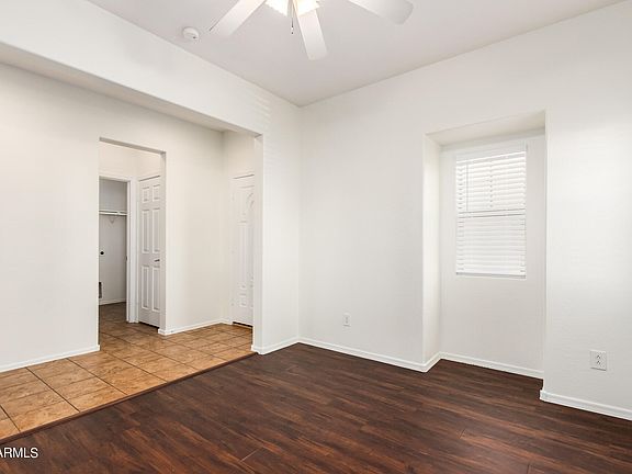 4th image of 4711 E OLNEY Avenue