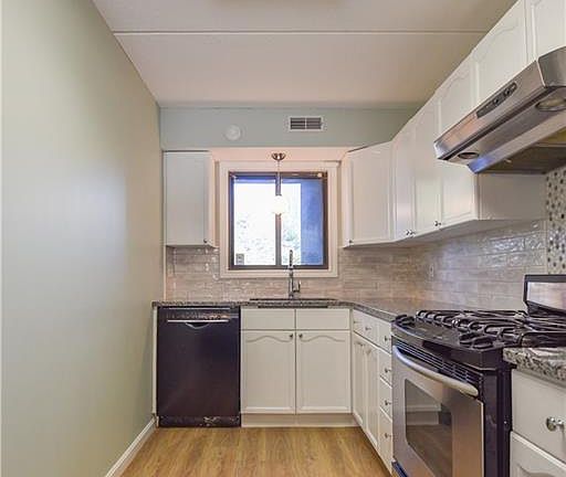 5th image of 650 E Greenwich Ave APT 5-107