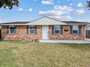 2929 Penwood Dr, Gretna, LA 70056