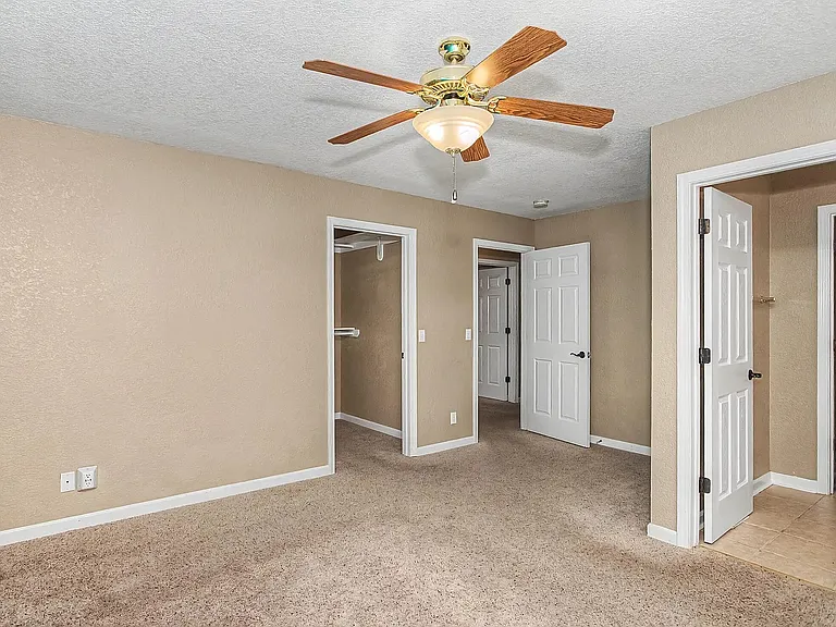 4105 Harris St — Photo 16