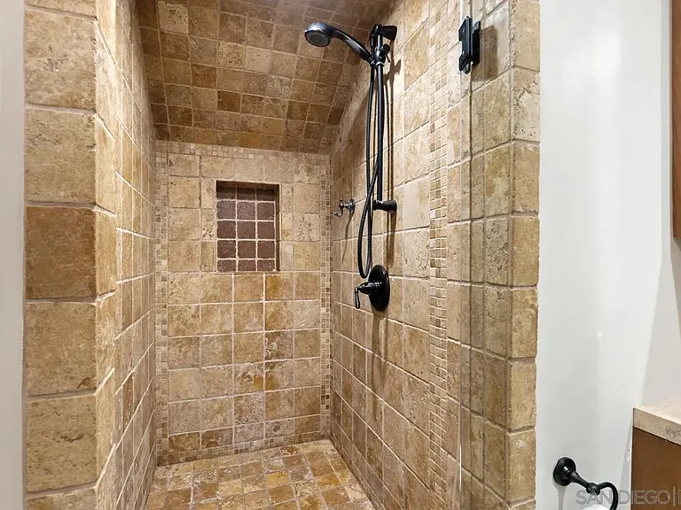 7964 Prospect Pl — Photo 37