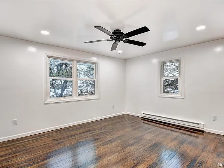 19 Lake Ave — Photo 11