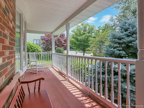 3rd image of 28 Emily Ln