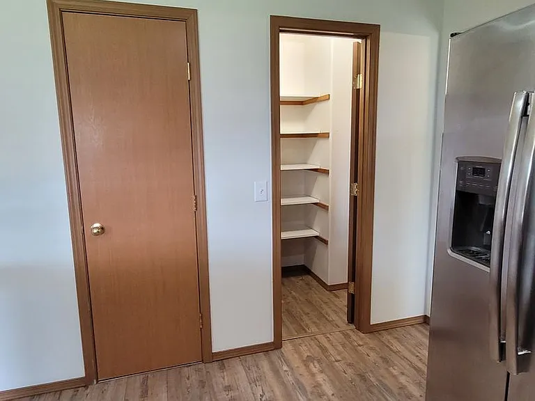 1349 E Greens Loop — Photo 14
