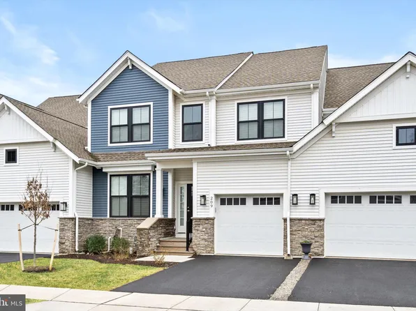 209 Englewood Blvd, Hamilton, NJ 08690