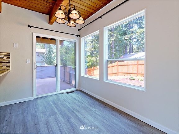3rd image of 17043 427th Ave SE