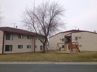 700 Chestnut Dr #S201, Arlington, MN 55307