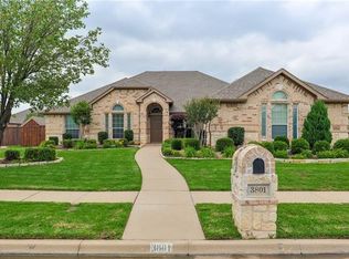 3801 Denise Ct, Arlington, TX 76001