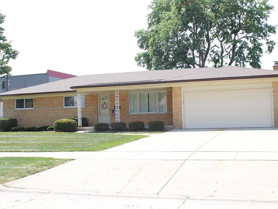 1st image of 18084 Juliana Ave