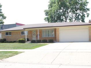 18084 Juliana Ave, Eastpointe, MI 48021