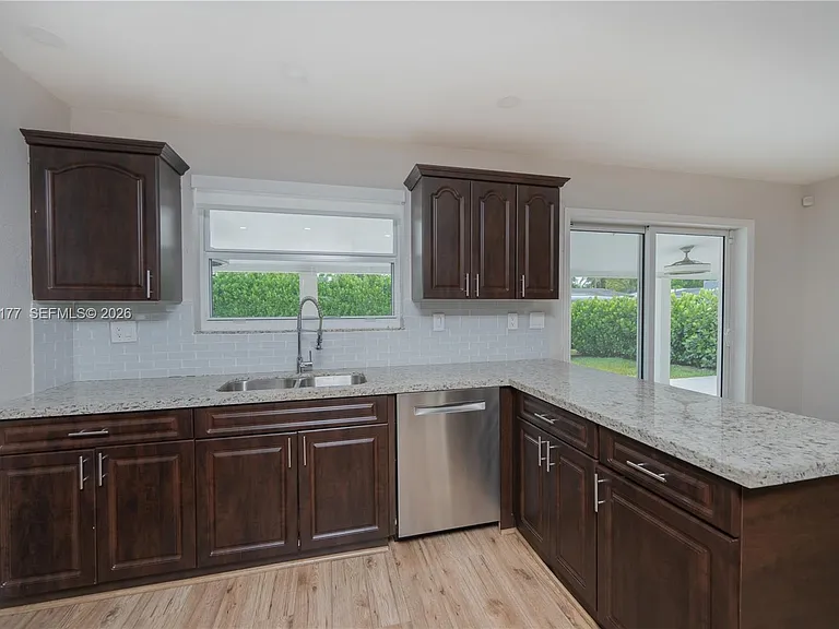 19431 Franjo Rd — Photo 15