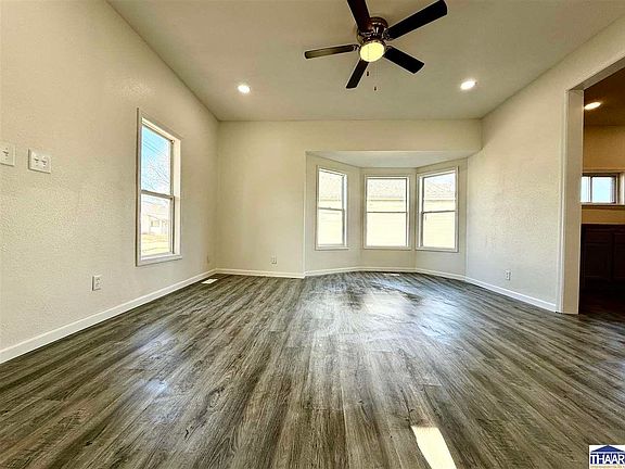 5th image of 443 S State St